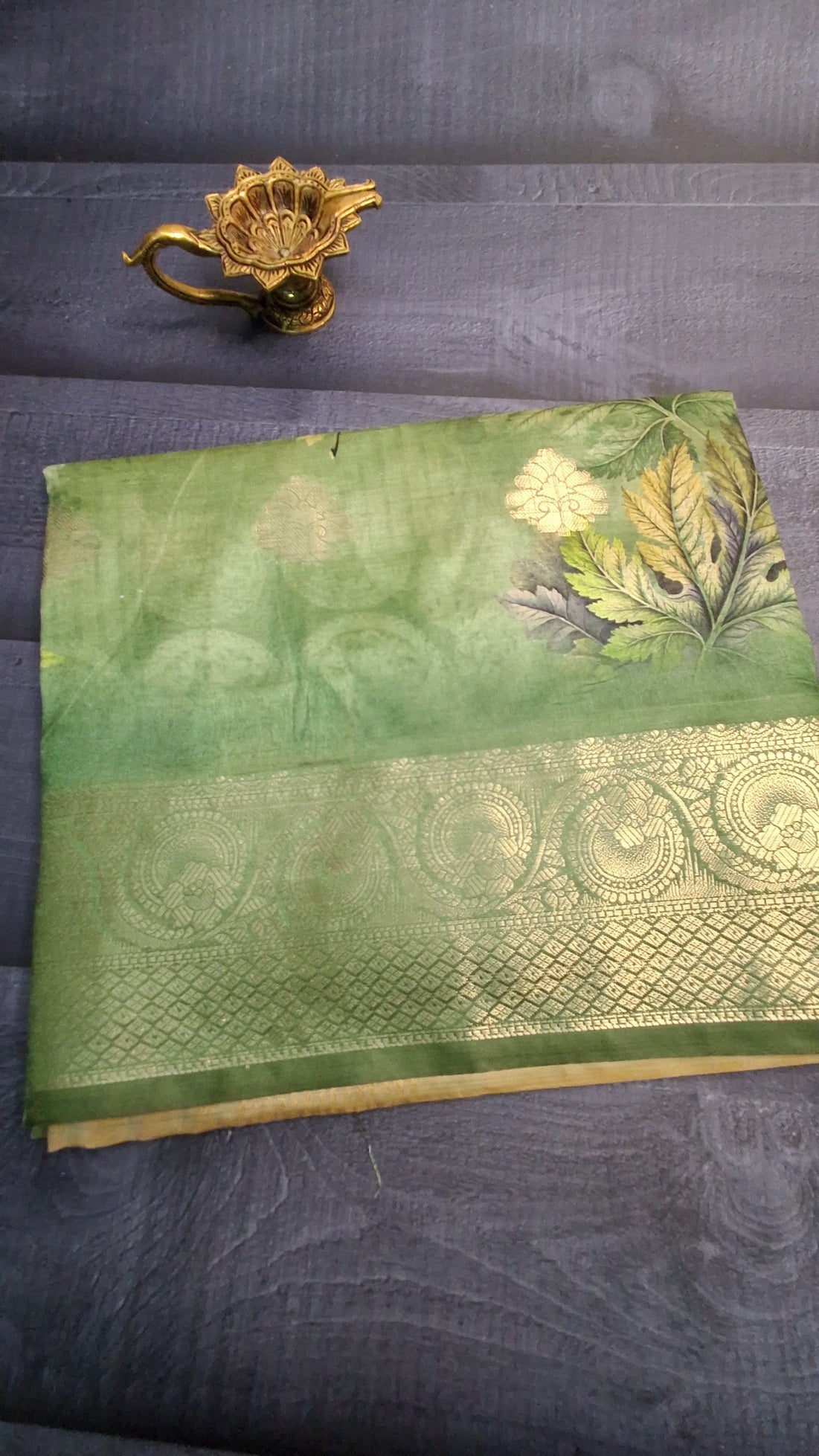 Dola digital print saree